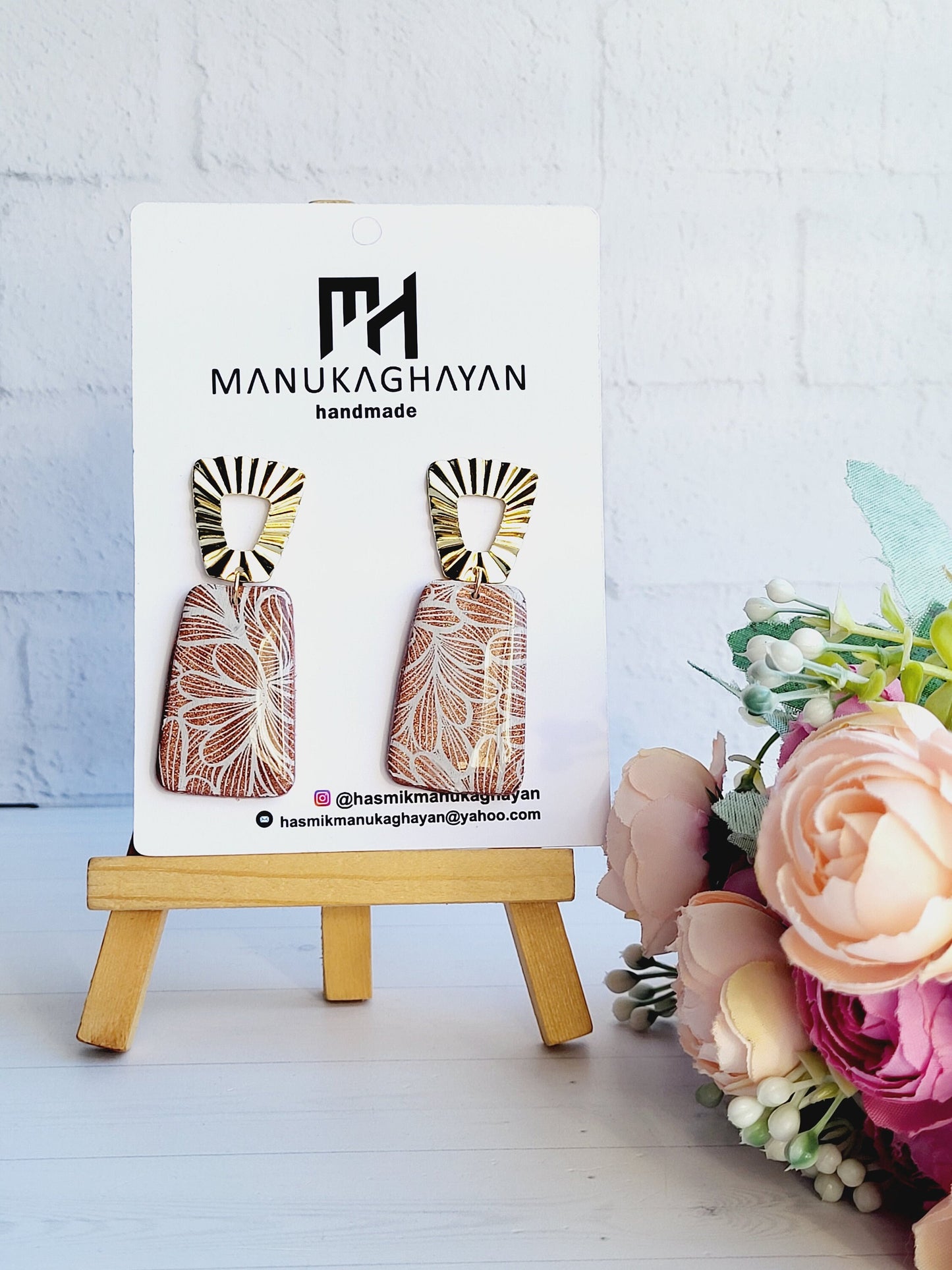 Elegant Floral Polymer Earrings/White Patterned Handmade Earrings/Unique Textured Clay Earrings