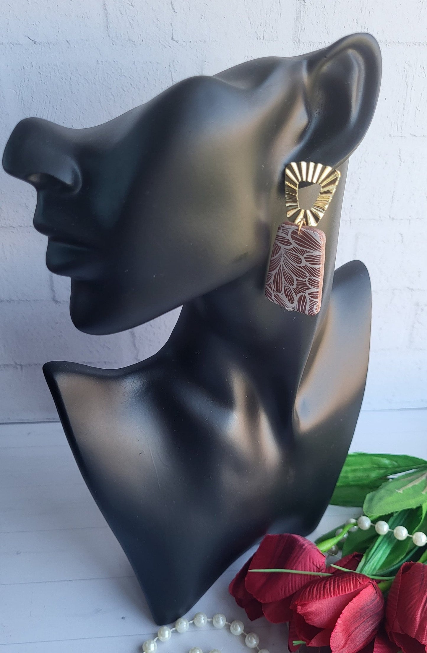 Elegant Floral Polymer Earrings/White Patterned Handmade Earrings/Unique Textured Clay Earrings