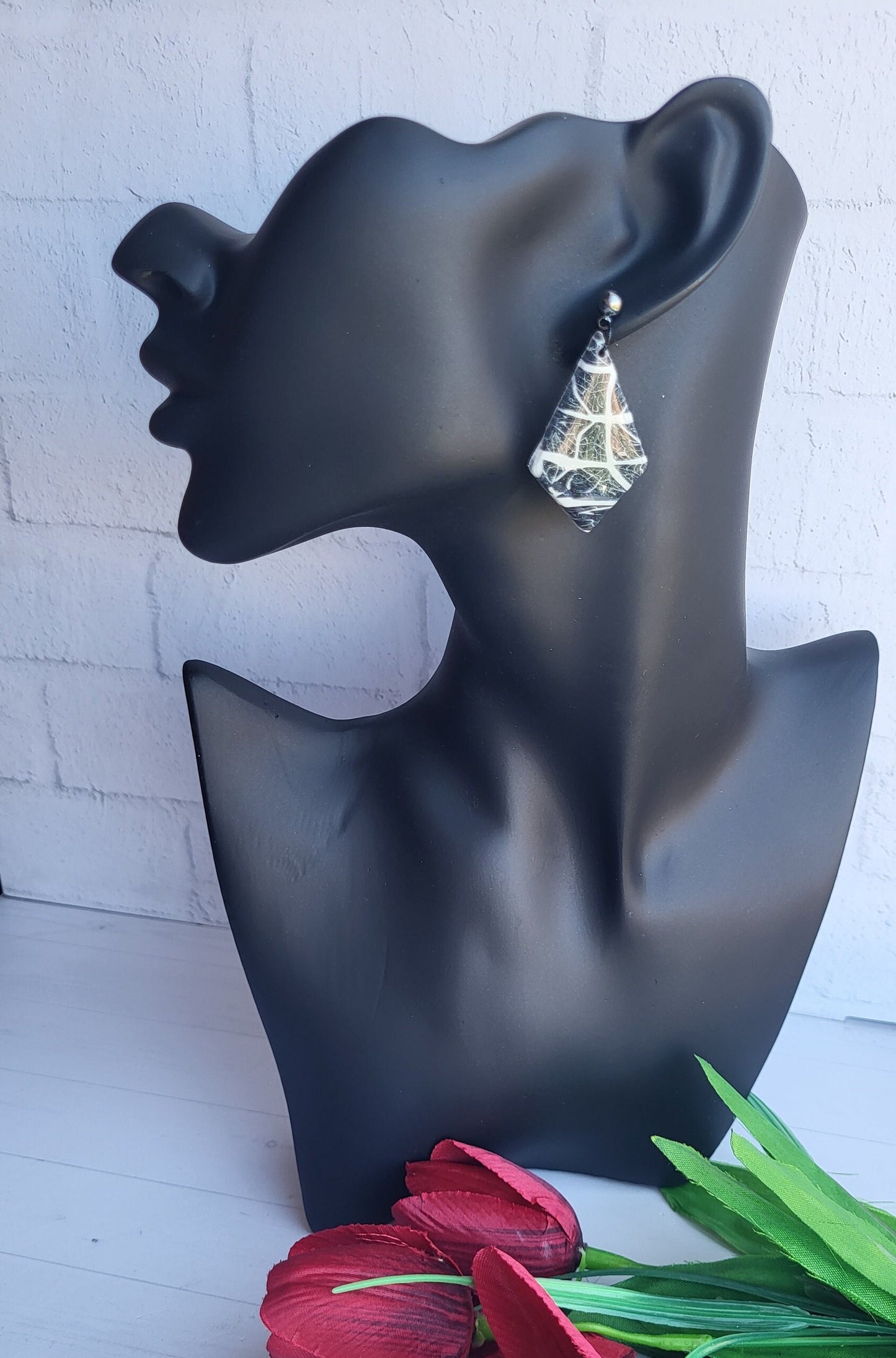 Nature-Inspired Polymer Clay Statement Jewelry/Unique Artisan Polymer Clay Earrings/Elegant Black and White Triangle Drop Earrings