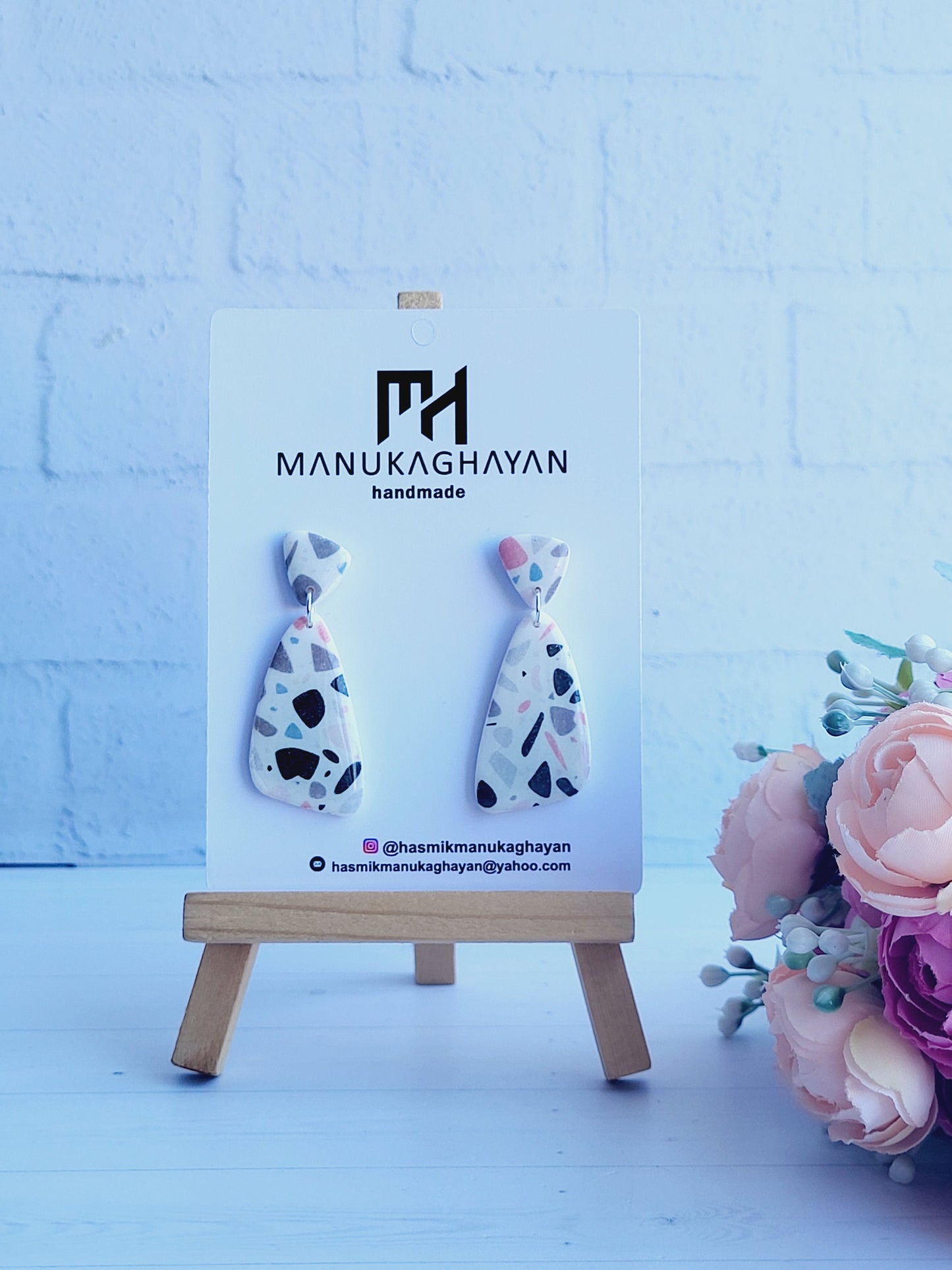 Terrazzo-Inspired Polymer Clay Earrings/Minimalist White Earrings with Abstract Patterns/Modern Abstract Handmade Clay Earrings