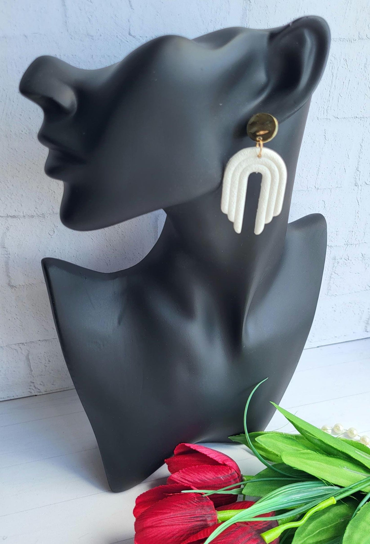 Handmade White Arch Polymer Clay Earrings with Gold Accents/Minimalist Textured Arch Earrings in Polymer Clay