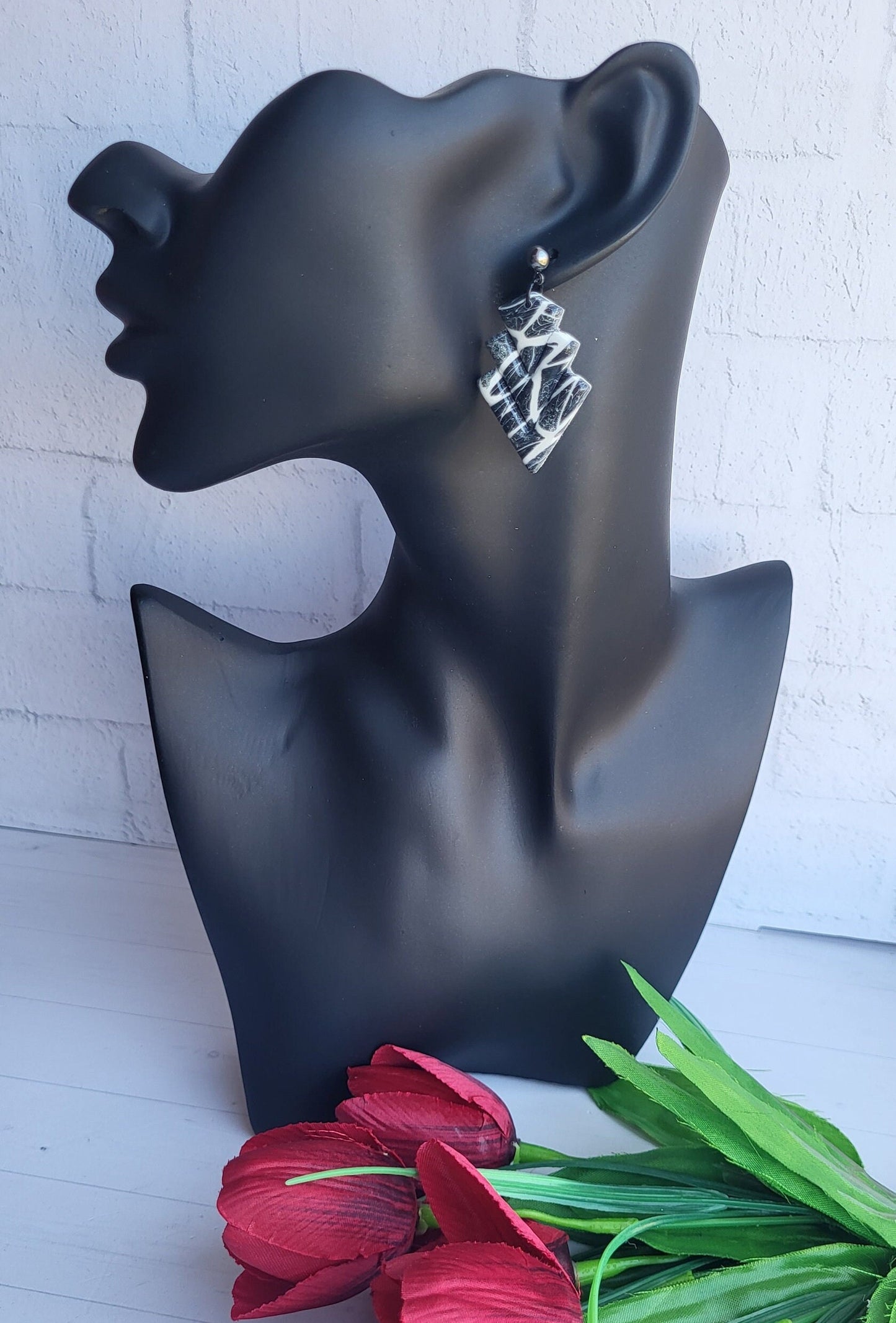 Monochrome Leaf-Inspired Polymer Clay Earrings/Geometric Textured Polymer Clay Earrings/Unique Sculpted Clay Statement Earrings