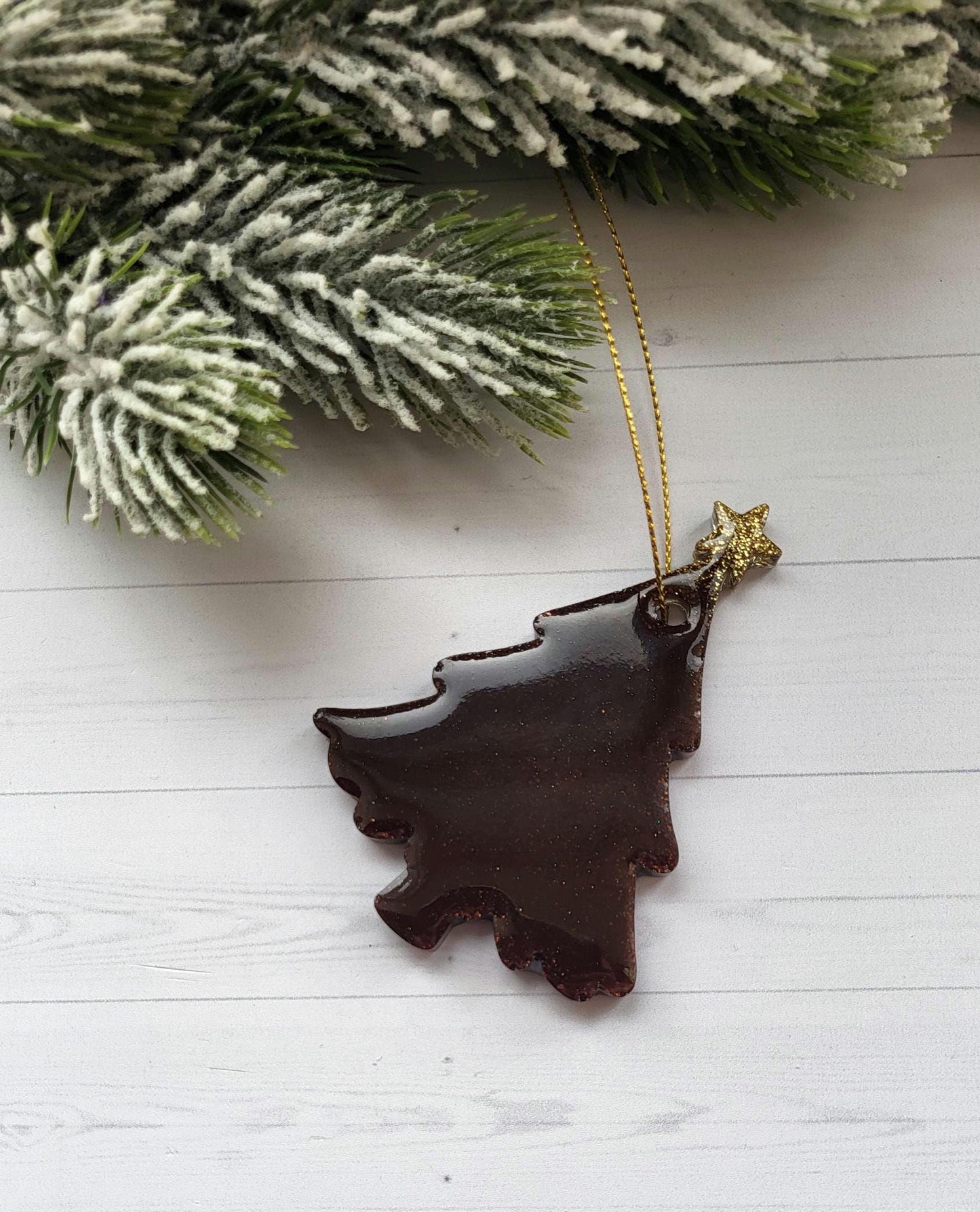 Stylish Holiday Decor | Handmade Epoxy Resin Christmas Ornaments Set | Deer and House | Resin Christmas Tree Toys | Xmas Tree Decorations