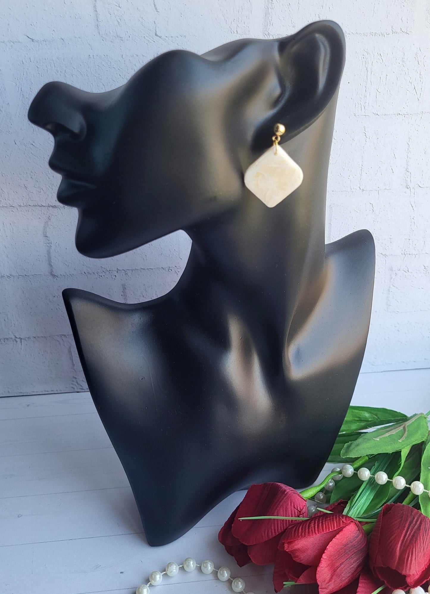 Elegant Marble-Effect Polymer Clay Earrings/Minimalist Square Dangle Earrings in Neutral Tones/Handcrafted Lightweight Polymer Clay Jewelry