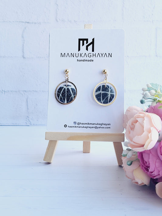 Handmade Black and White Leaf Polymer Clay Earrings with Gold Frame/Contemporary Handmade Earrings with Elegant Botanical Design