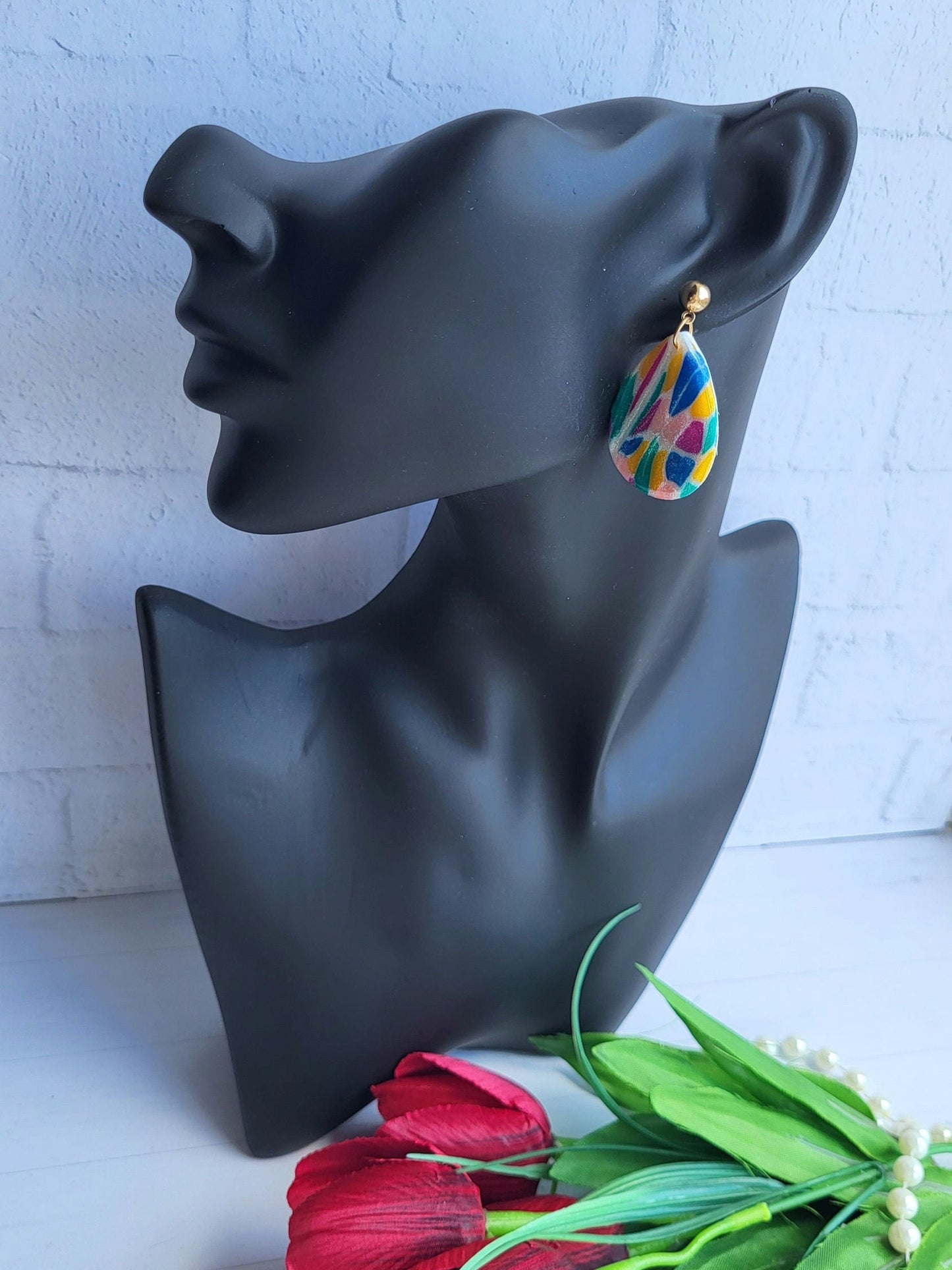 Vibrant Teardrop Polymer Clay Earrings/Colorful Abstract Teardrop Earrings/Eye-Catching Handmade Clay Earrings