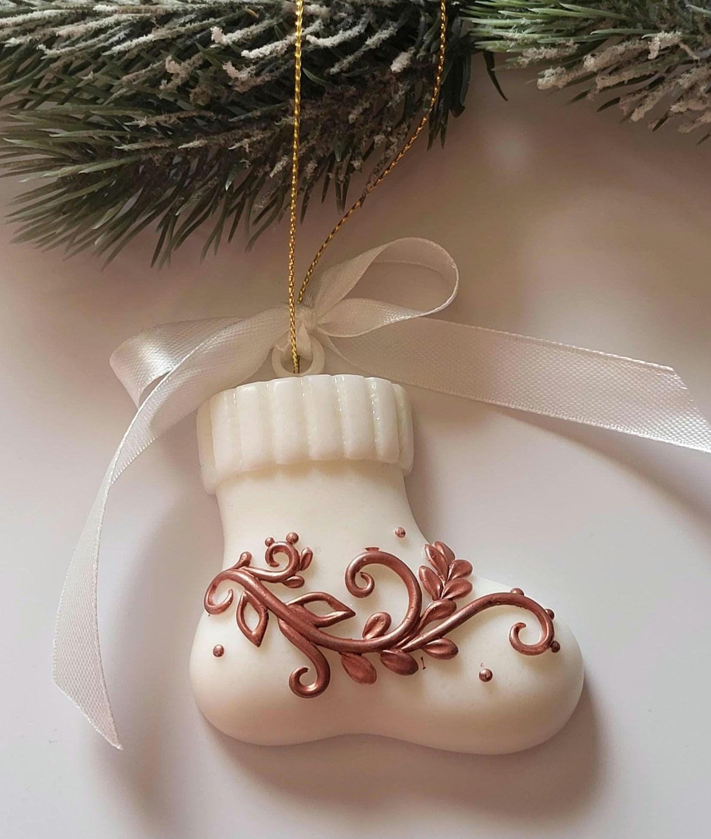 Handmade Epoxy Resin Christmas Ornaments/Chic Christmas Ornaments: Sweaters, Skates, and Mittens in Resin