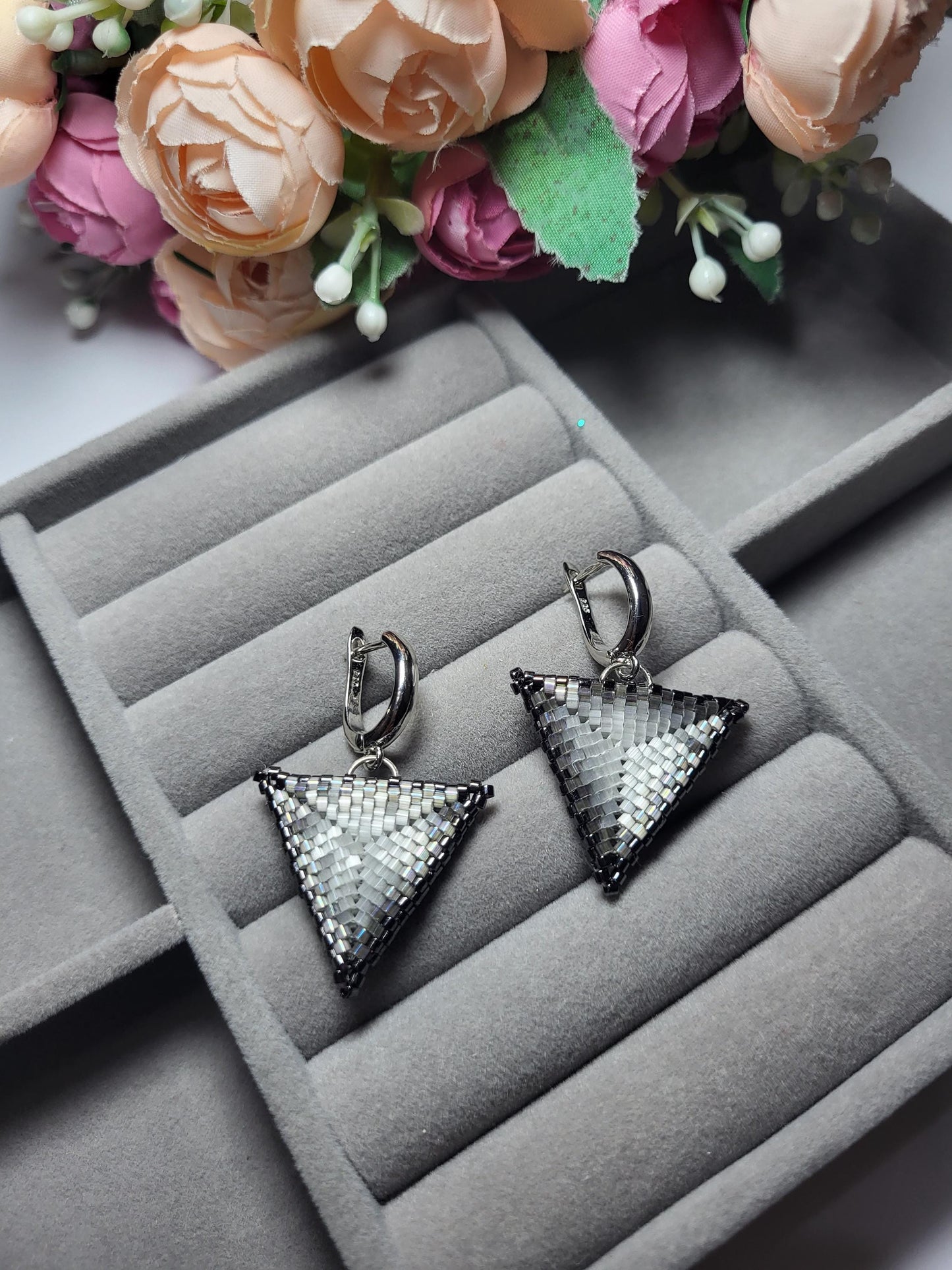 Handmade Shiny Miyuki Beaded Jewelry Set – Earrings and  Bracelet/Handwoven Triangle Earrings and Bracelet – Shiny Beaded Jewelry Set