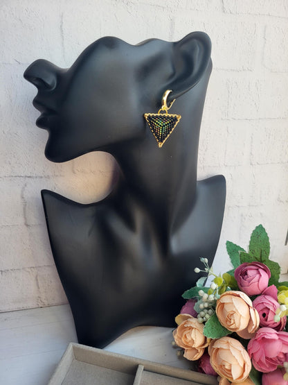 Handcrafted Beaded Jewelry Set with Bracelet and Triangle Rings – Elegant Black and Gold Design/Elegant Beaded  Set – Perfect Gift Idea