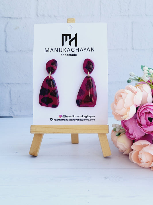 BORDEAUX EARRINGS | Black Flower Earring | Polymer Clay Earring | Comfortable Earrings | Aesthetic Hand Painted Minimal Timeless Earrings