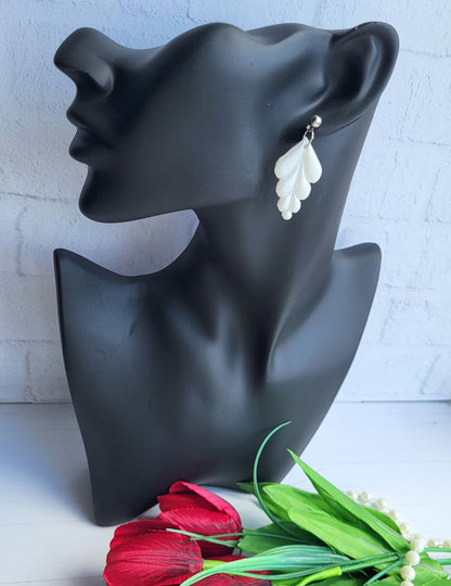 Elegant White Feather Polymer Clay Earrings/Handmade Shimmering Feather Earrings/White Textured Drop Earrings