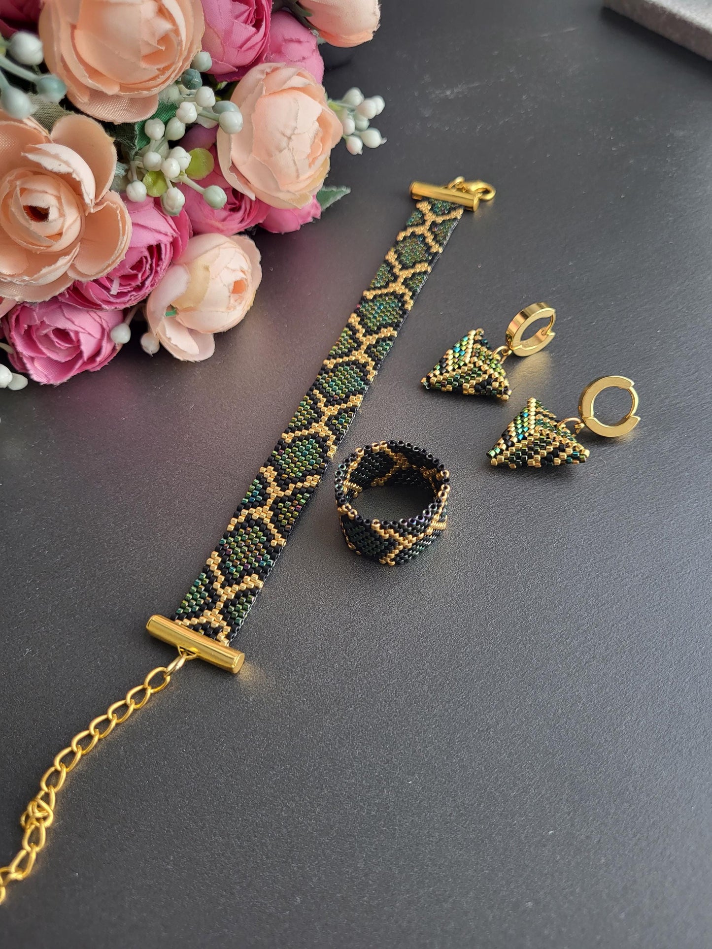 Handmade High-Quality Snake Print Beaded Jewelry Set