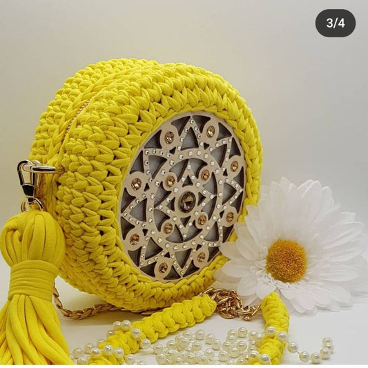 Handmade Knitted Bag with Wooden and Stone Decor | High-Quality Artisan Handbag | Unique Fashion Accessory | Eco-Friendly Bag