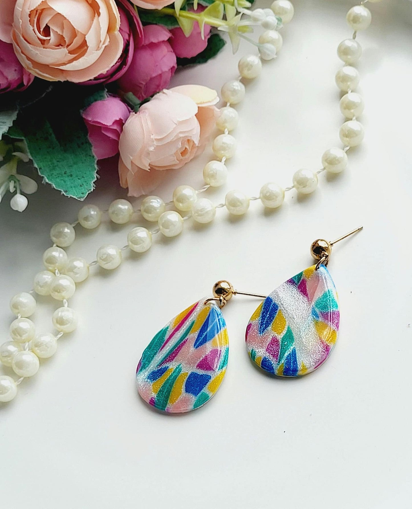Vibrant Teardrop Polymer Clay Earrings/Colorful Abstract Teardrop Earrings/Eye-Catching Handmade Clay Earrings