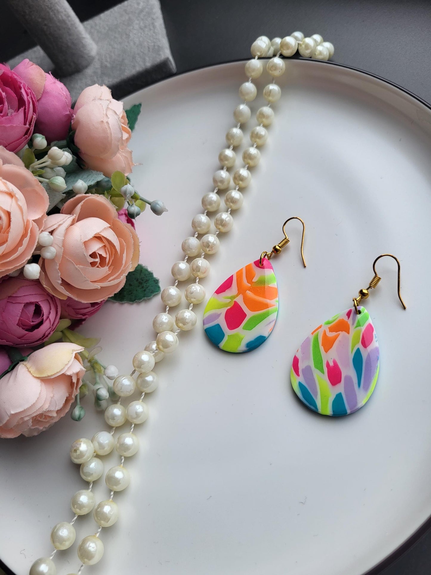 Colorful Handmade Polymer Clay Teardrop Earrings/Vibrant Abstract Polymer Clay Earrings/Handcrafted Color Splash Clay Earrings