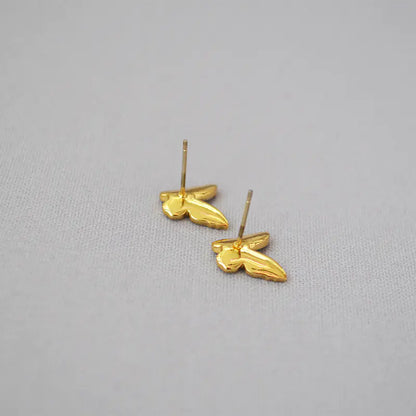 Fashionable Gold-Plated White Shell Butterfly Earrings