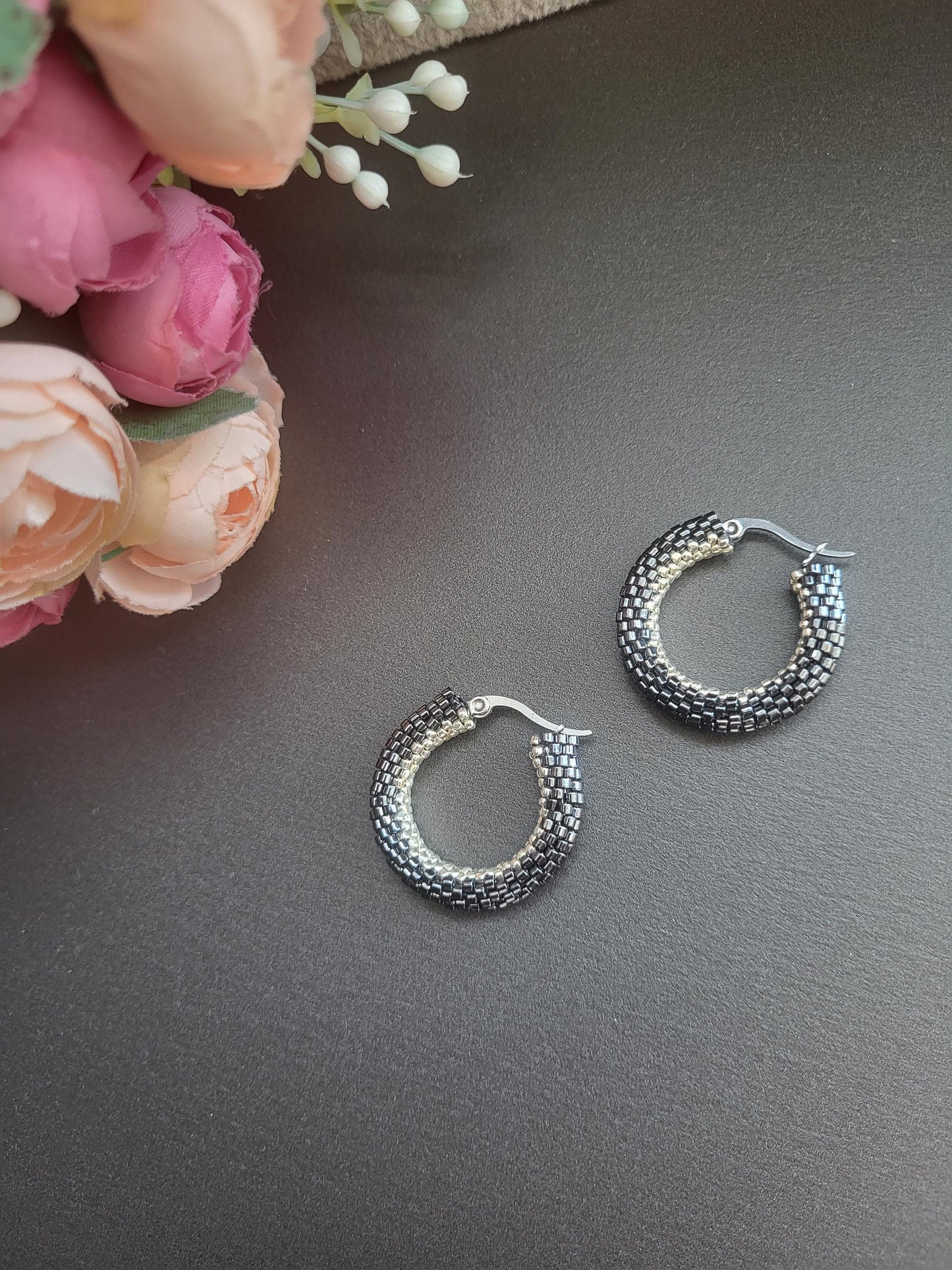 Elegant Two-Tone Miyuki Beaded Hoops/Handwoven Black and Silver Miyuki Hoop Earrings/Stylish Handcrafted Miyuki Earrings in Silver and Black