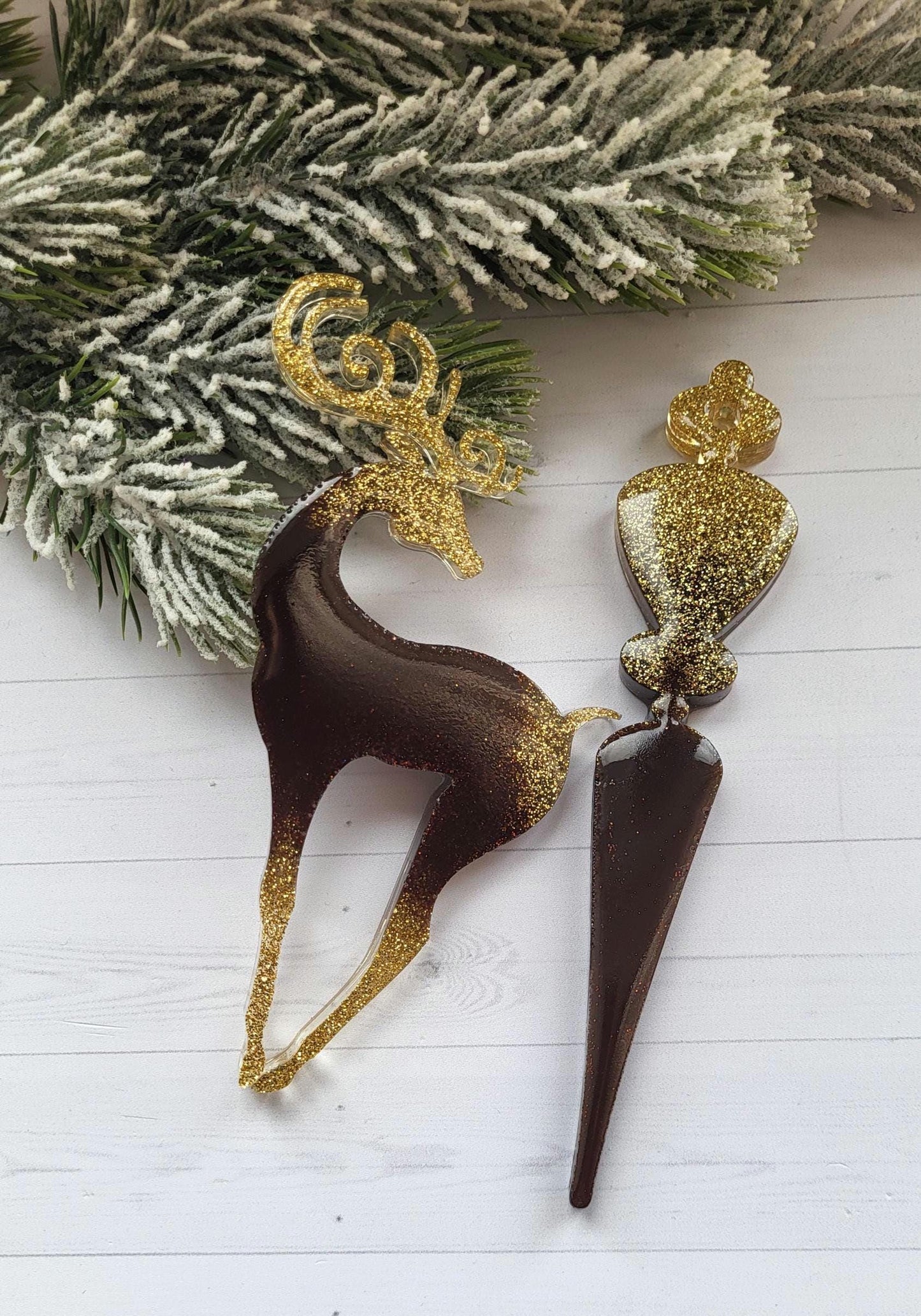 Stylish Holiday Decor | Handmade Epoxy Resin Christmas Ornaments Set | Deer and House | Resin Christmas Tree Toys | Xmas Tree Decorations