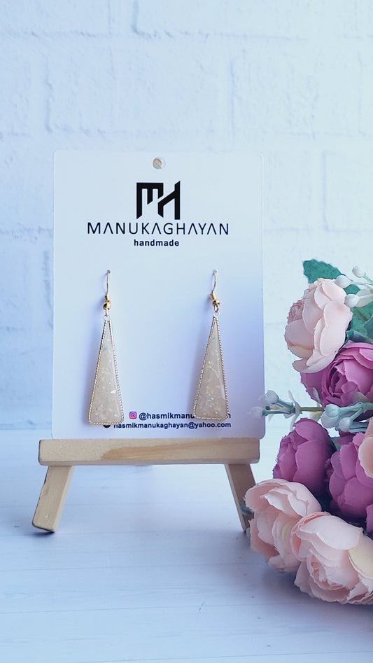 POLYMER CLAY EARRING | Hand Made Earrings | Minimal Earrings | Aesthetic Earrings | Chunky Translucent Sparkling Triangle Statement Earrings