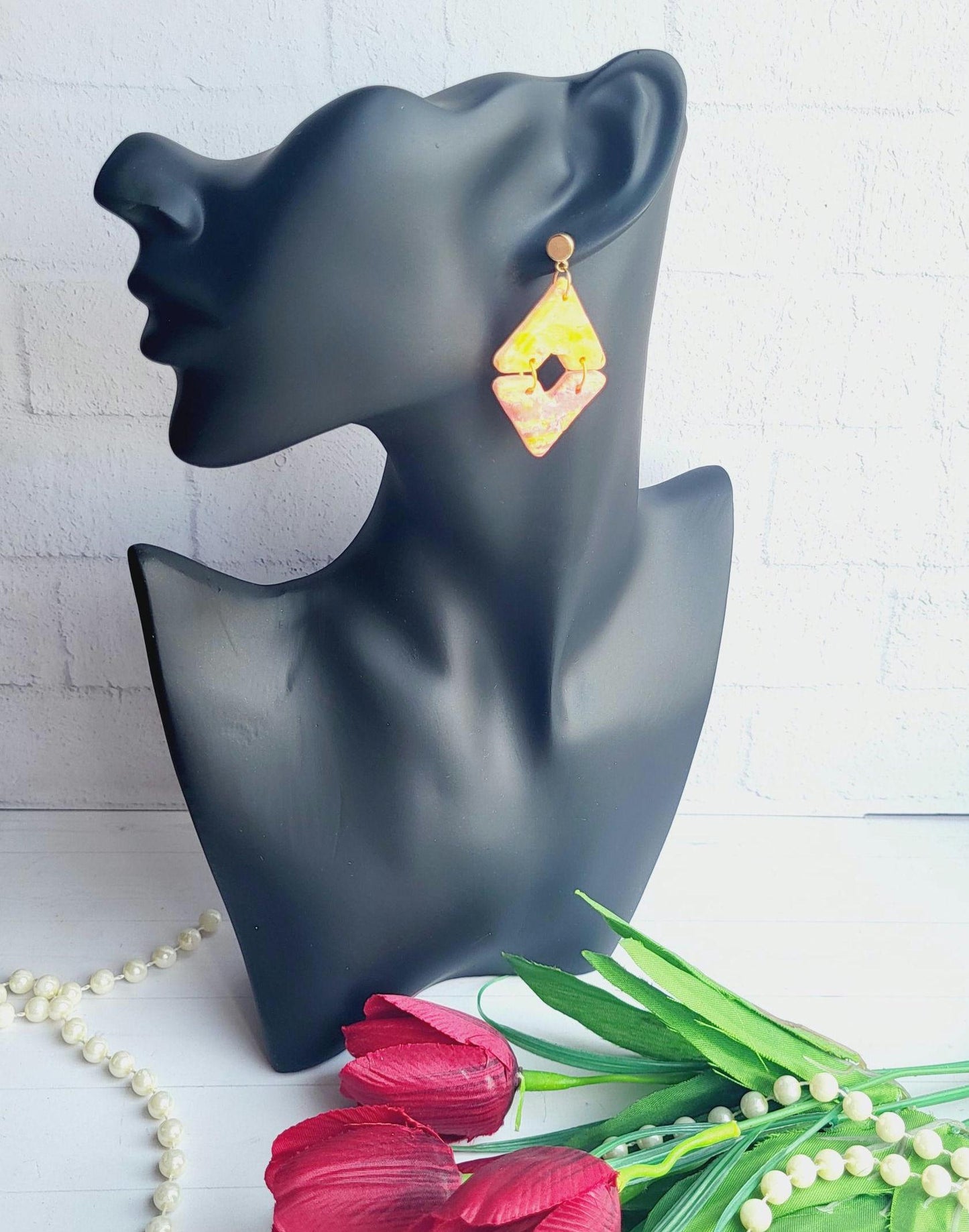 Polymer Clay Earrings/earring/fashion/fashion earrings/luxury/luxury earring/giftforher/mothers day/present/wedding/girl/girl earring/gift