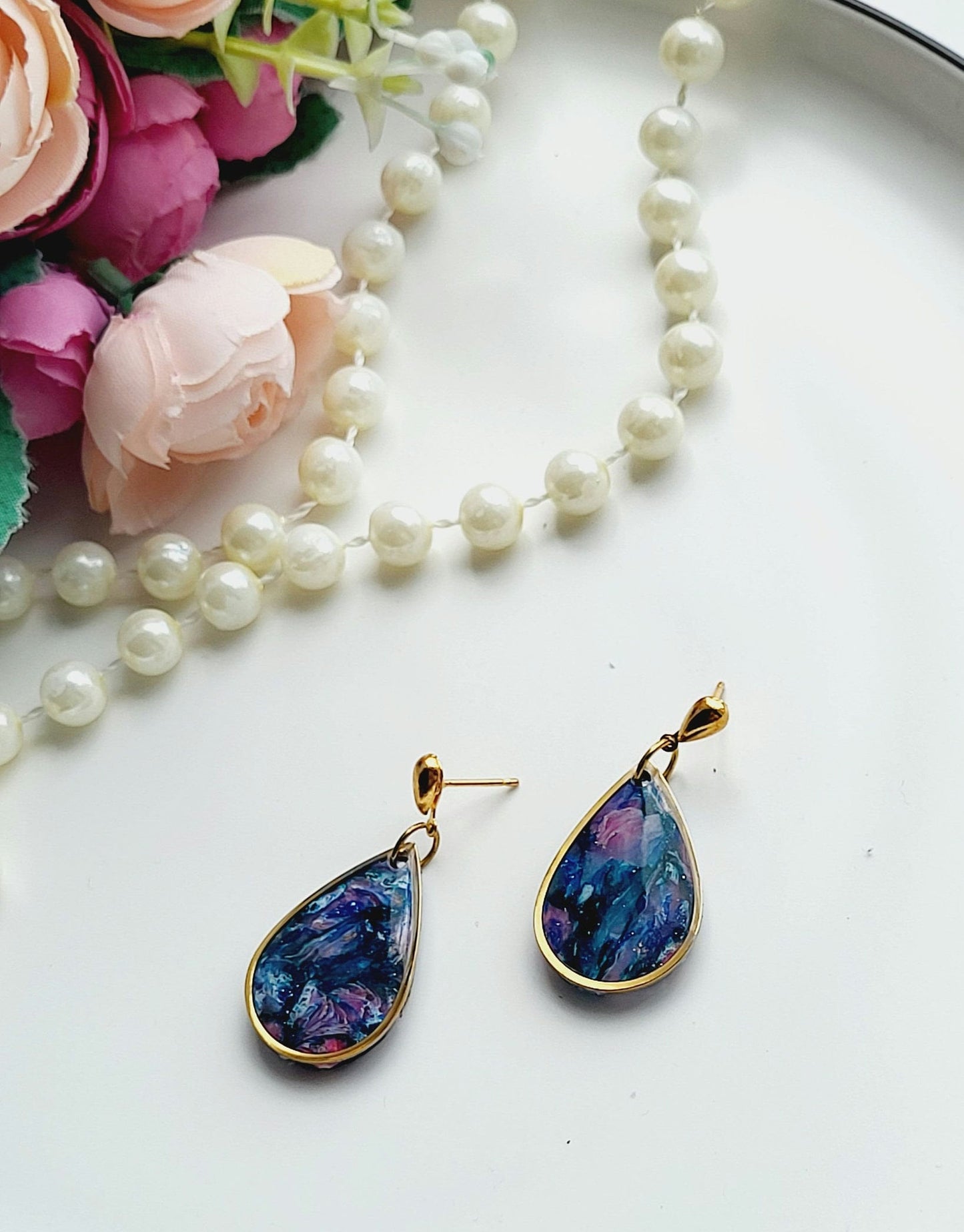 Elegant Teardrop Polymer Clay Earrings with Cosmic Colors/Stylish Gold-Framed Teardrop Polymer Clay Earrings/