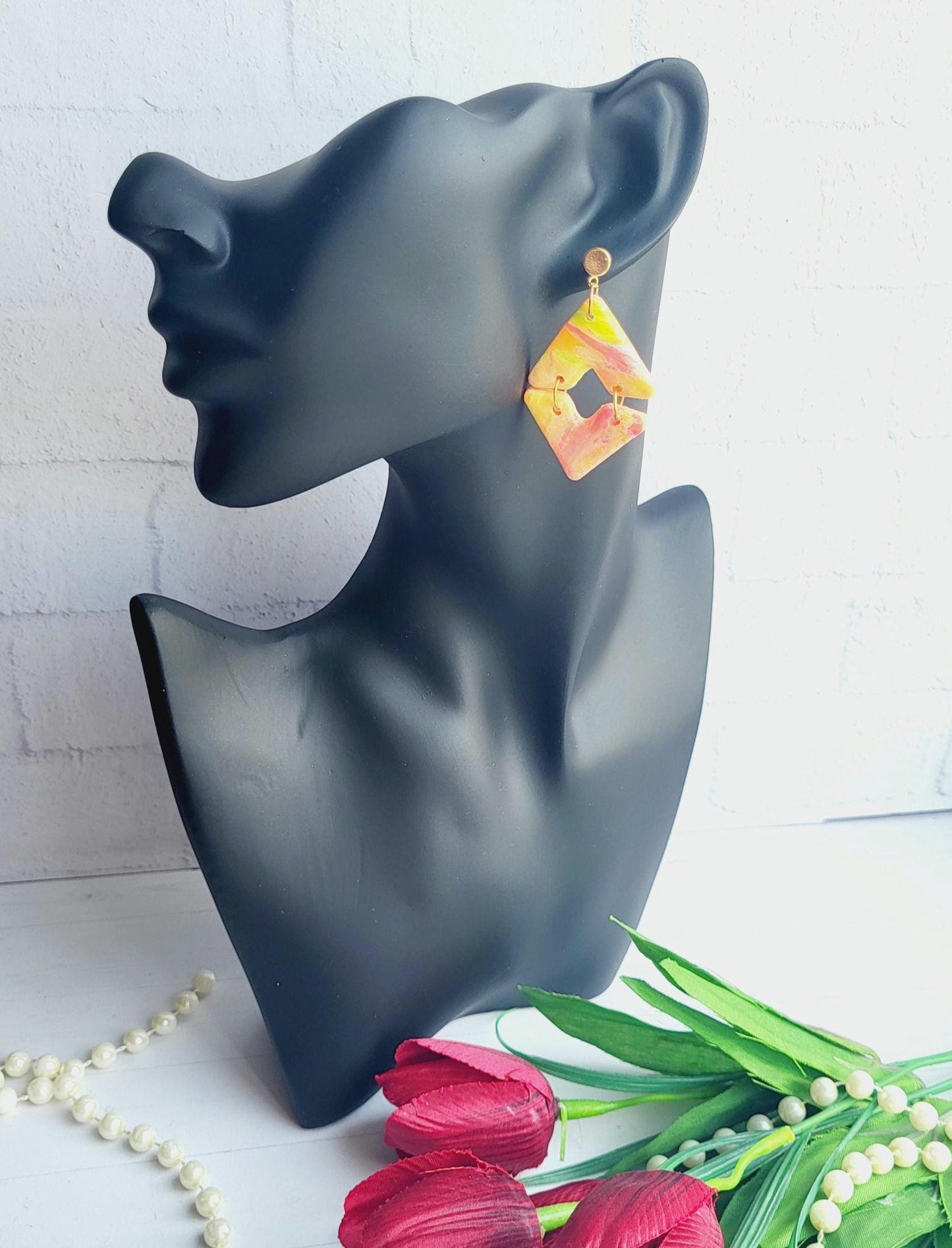 Polymer Clay Earrings/earring/fashion/fashion earrings/luxury/luxury earring/giftforher/mothers day/present/wedding/girl/girl earring/gift