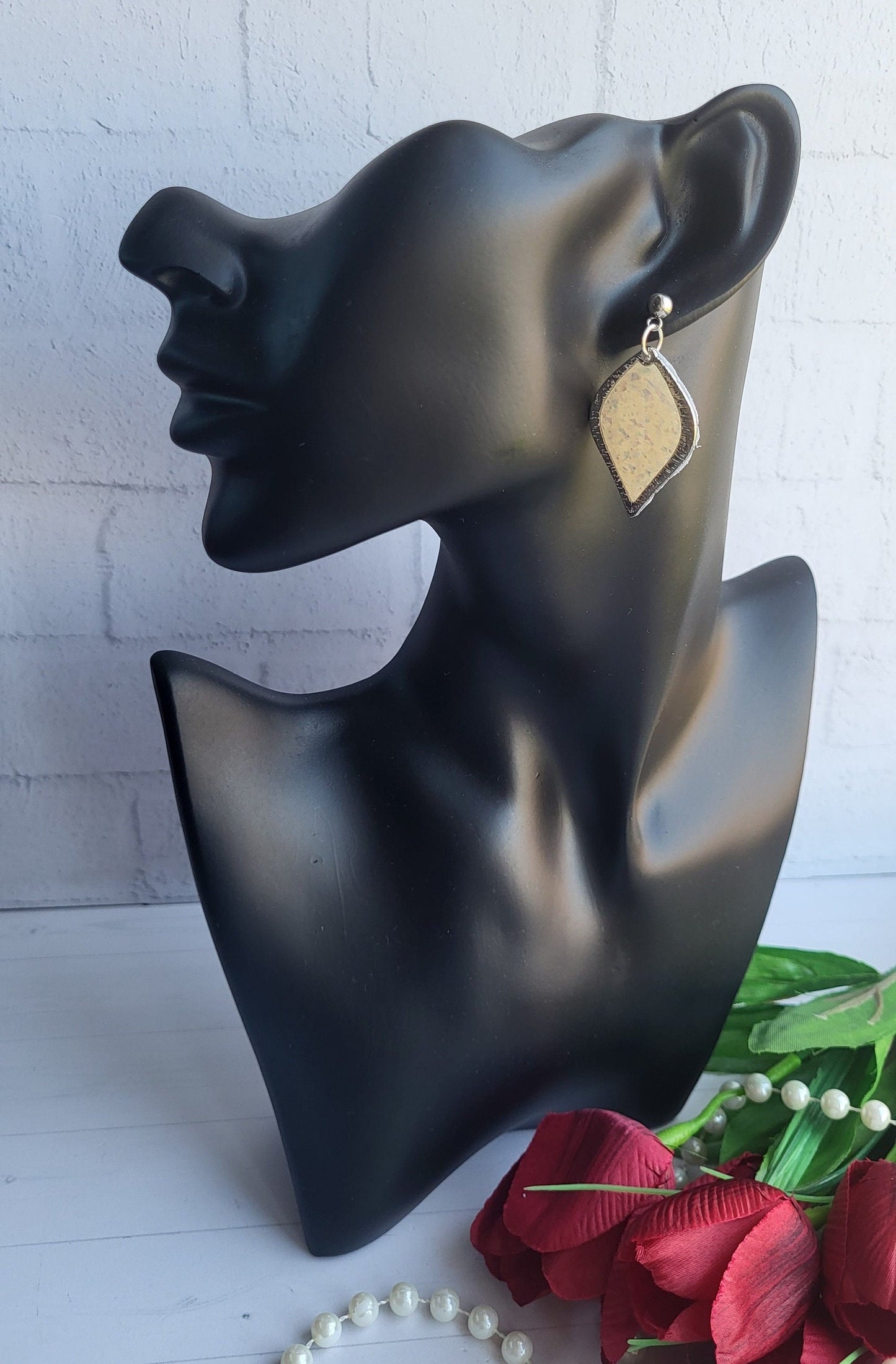 Sparkling Leaf-Shaped Polymer Clay Earrings with Silver Detailing/Dainty Leaf Design Polymer Clay Earrings for a Sophisticated Look