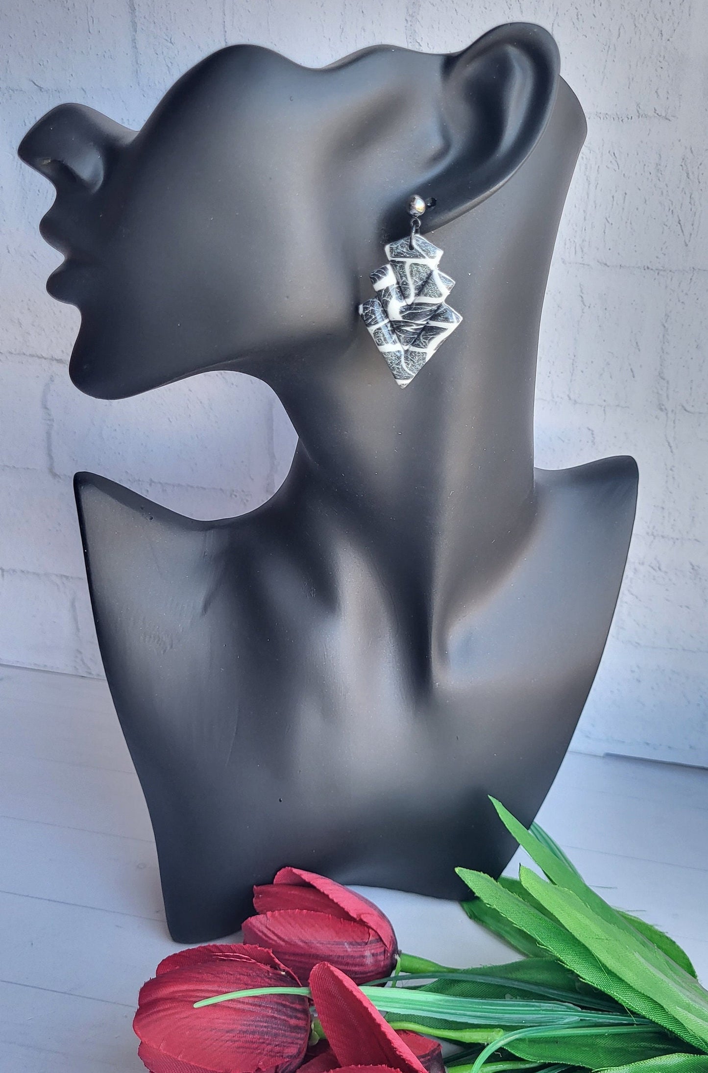 Monochrome Leaf-Inspired Polymer Clay Earrings/Geometric Textured Polymer Clay Earrings/Unique Sculpted Clay Statement Earrings