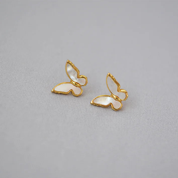 Fashionable Gold-Plated White Shell Butterfly Earrings